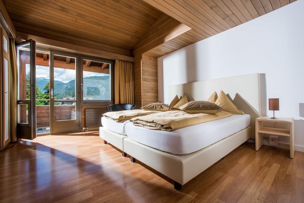 Jungfrau Hotel Wilderswil Zewnętrze zdjęcie